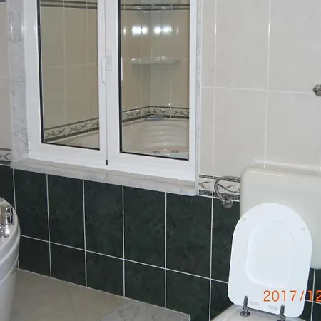 Sasa Kastel Stafilic Croatia بيت ضيافة *